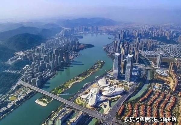 自然美景鼓舞之旅，探索最新地址之旅